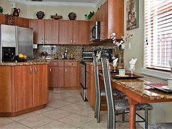 Miami Bed And Breakfast Country Walk エクステリア 写真